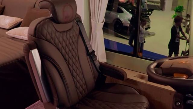 Немецкая компания Volkner представила самый дорогой дом на колесах в мире. смотреть онлайн