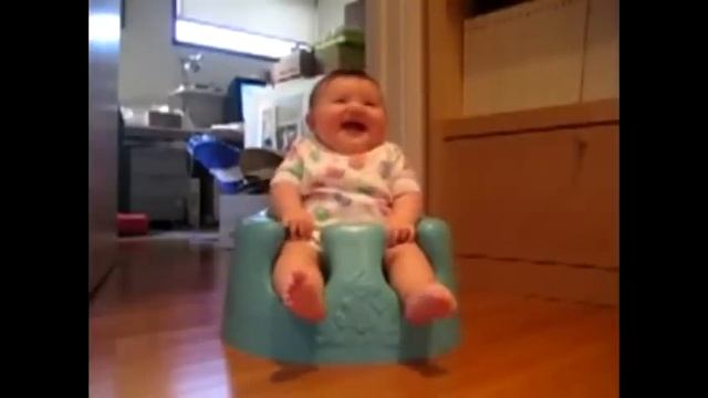 Дети Смешно Смеются: Смешной смех детей. Сhildren Laugh - Very Funny смотреть онлайн