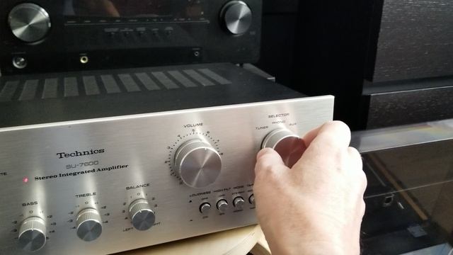 Technics SU-7600 смотреть онлайн