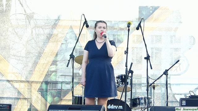 Альбина Орлова - Песня о тревожной молодости (А. Пахмутова - Л. Ошанин)