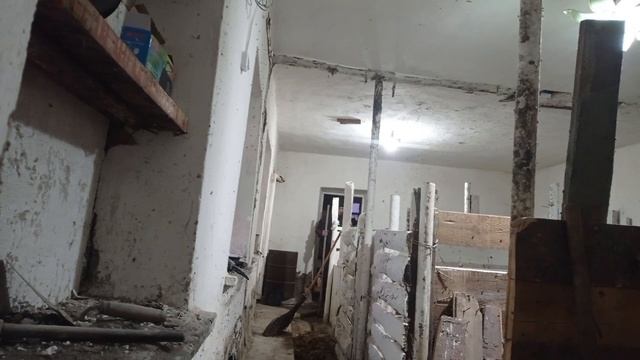 6 утра а я уже в сарае..... смотреть онлайн