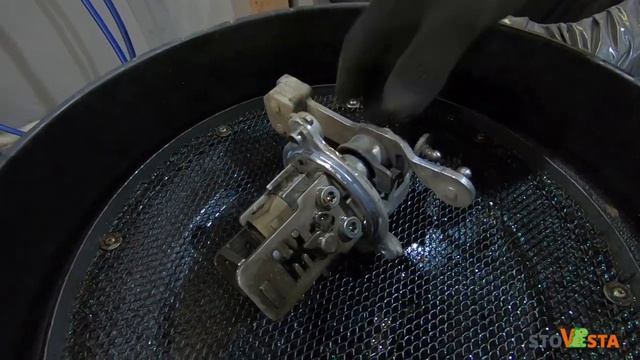 Замена механизма выбора передач на Lada Vesta с пробегом 84.000 км смотреть онлайн