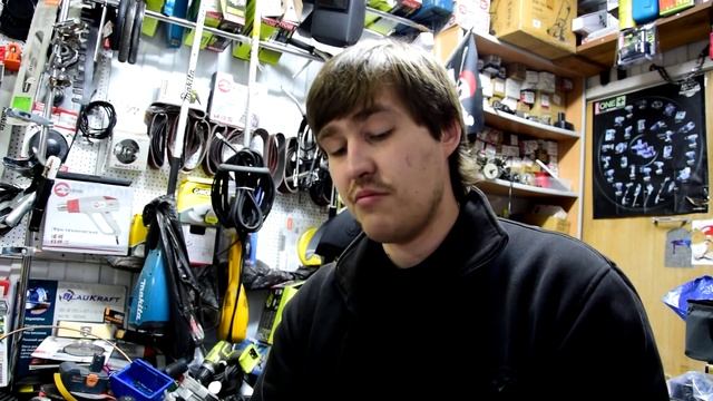Как поставить переключатель режимов на перфоратор DeWalt D 25123 смотреть онлайн