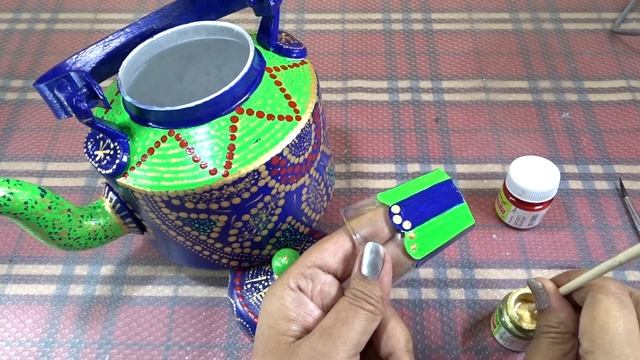 #KettlePainting Designs #MandalaPainting #DotPainting | How To Paint Kettle and Glass | Sikha M смотреть онлайн
