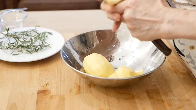 Focaccia con patate | Ricetta come Panificio Atena Bari смотреть онлайн