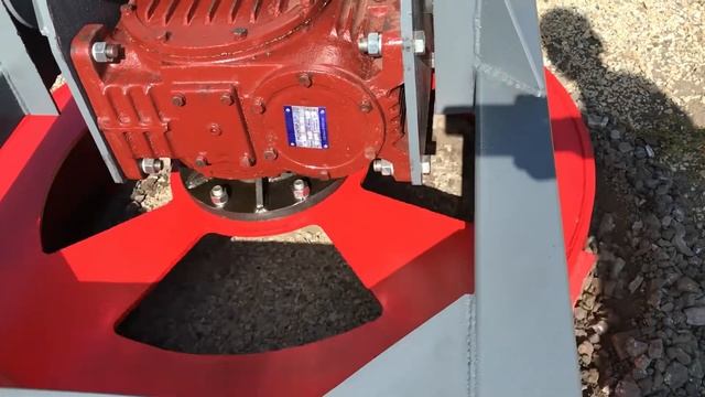 Фреза для люков ФЛ-120 на мини-погрузчик смотреть онлайн