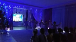 Танец со свечами "Новогодняя сказка". Видео Юлии Буговой.