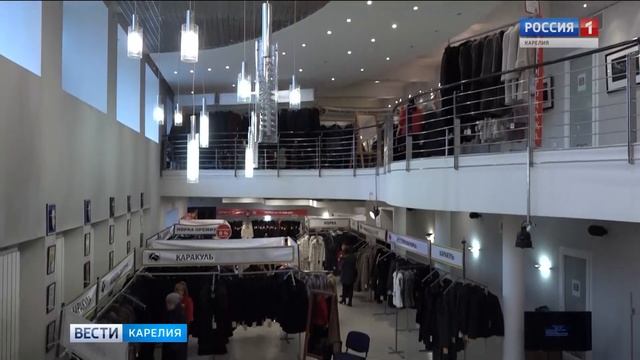В Петрозаводске проходит выставка меховых изделий "Новоторжская ярмарка" смотреть онлайн