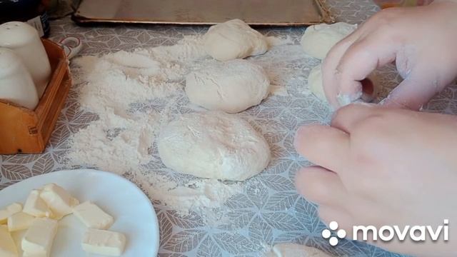 ЖИЗНЬ В ДЕРЕВНЕ/Пеку ТРЕУГоЛЬНИКИ с мясом и Картошкой,и ПИРОЖКИ со ЩАВЕЛЕМ.СЕЛО живёт мое родное. смотреть онлайн