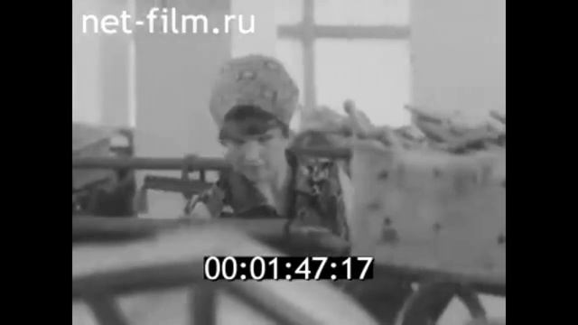 1981г. Кострома. льнокомбинат. ткацкий цех. Плетнёва В.И. смотреть онлайн