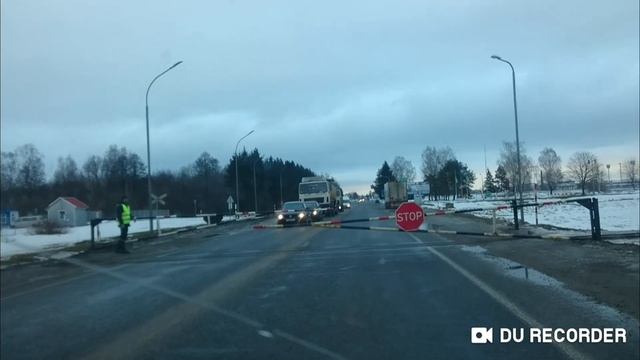 ЖД переезд с самообслуживанием)Беларусь Лида -Креативный паровозик) смотреть онлайн