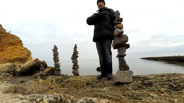 ИСКУССТВО БАЛАНСИРОВКИ КАМНЕЙ обучение лайфхак мастер класс Learn to Balance Stones tutorial rock смотреть онлайн