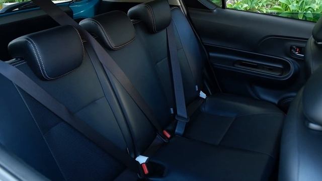 2017 Toyota Aqua 1.5lt Hybrid G 'Leather Package' смотреть онлайн