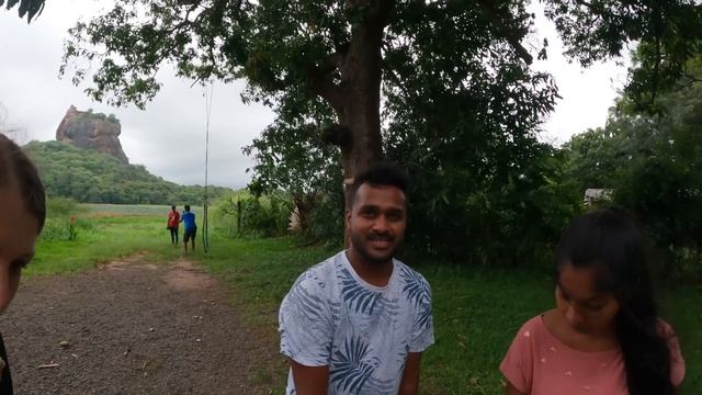 How They Treat You in Sri Lanka ?? (Blown Away) смотреть онлайн