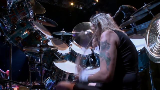 Iron Maiden - Hallowed Be Thy Name Live Flight 666 Full HD 1080p смотреть онлайн