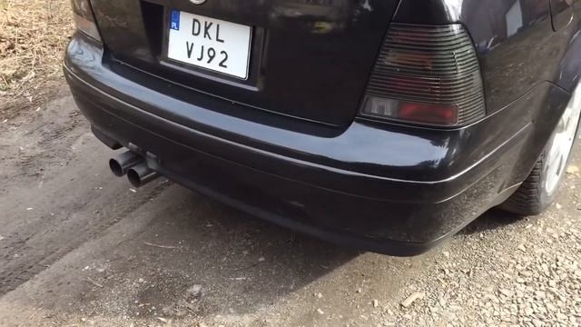 Bora 2.8 VR6 24v decat with Magnaflow 12158 смотреть онлайн