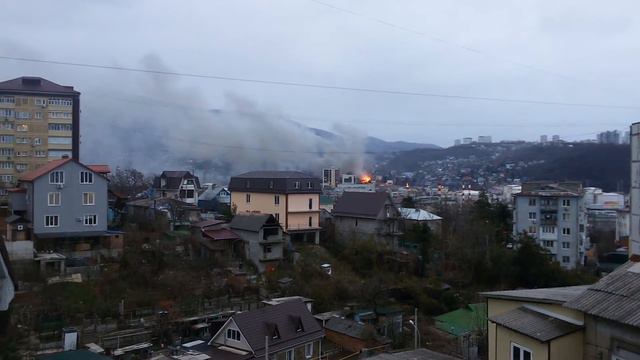 Пожар в Туапсе смотреть онлайн