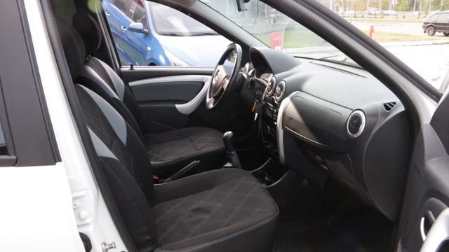 ВАЗ (LADA) LARGUS CROSS смотреть онлайн