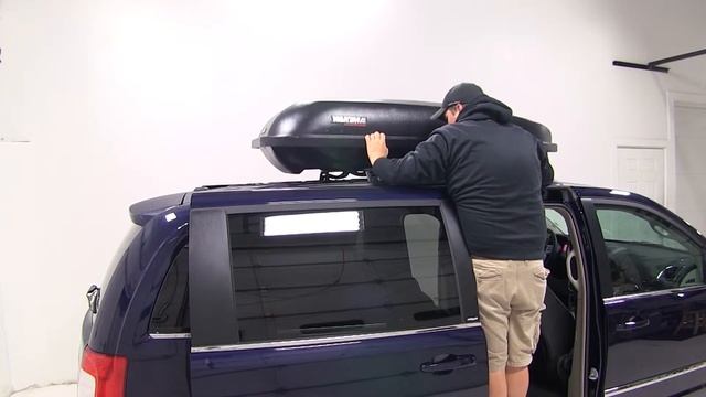 etrailer | Yakima RocketBox Pro 14 Rooftop Cargo Box Review - 2014 Chrysler Town and Country смотреть онлайн
