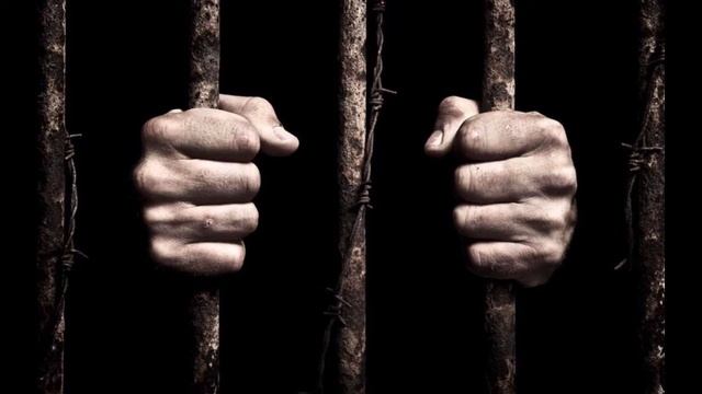 Содержание "жизни" современника и "подготовка побега с зоны" (V. S.) смотреть онлайн