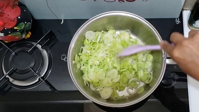 SALADA DE ALHO PORÓ DELICIOSA (ESPECIAL DE NATAL) смотреть онлайн