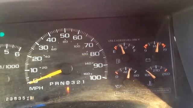 1997 Chevy Tahoe Fuel Gauge Problem смотреть онлайн
