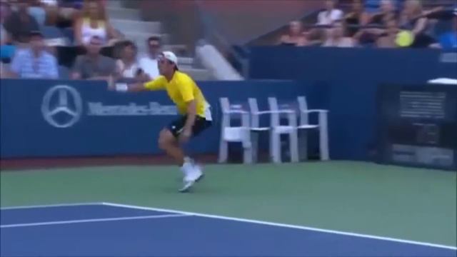 RADU ALBOT, PRIMA VICTORIE LA WIMBLEDON смотреть онлайн