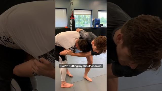 The Whizzer Kick | Single Leg Defense смотреть онлайн