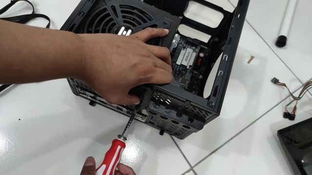 #RakitPC Cuy EPS 23 - Simbadda Sim X 685 + i5 10400f + 1650 смотреть онлайн