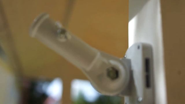 Кронштейн для крепления флагштока на даче от ФЛАГ.РУ. смотреть онлайн