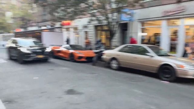 Китайский и итальянский район в Нью Йорке. Башни-близнецы. Знаменитый бык #newyork #nyclive #nyc смотреть онлайн