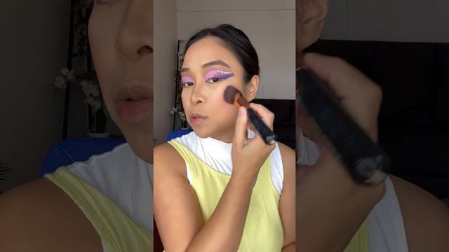 Ephoric Barbie makeup смотреть онлайн