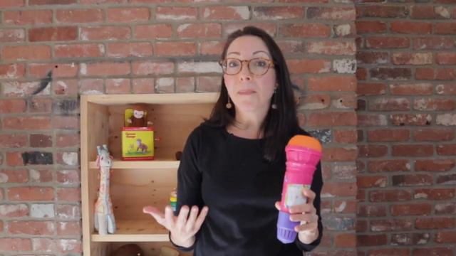 Help your child talk with an echo microphone! Speech and language therapy toys I use (teletherapy) смотреть онлайн
