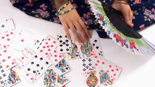 ГАДАНИЕ ЦЫГАНКИ видеостих смотреть онлайн