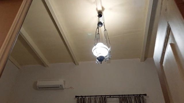 Rumah Kuno Kental bergaya Kompeni Di Kota Tua | Old & Antique House From The Duch Colonial Era смотреть онлайн