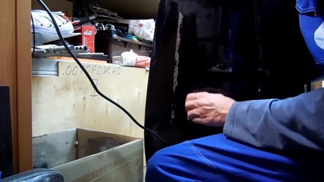 Простое удаление двухстороннего скотча 3М с детали смотреть онлайн