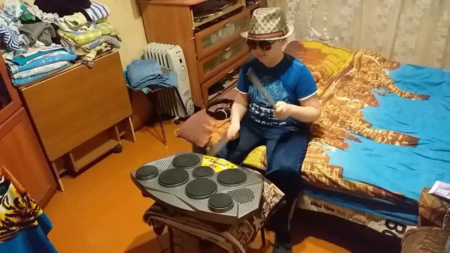 Григорий Лепс "свои" юный барабанщик Кирилл смотреть онлайн