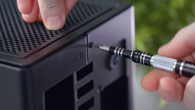 I Built the Xbox Series X as a PC смотреть онлайн