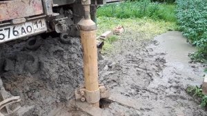 Обсадка скважины стальной трубой 168 мм