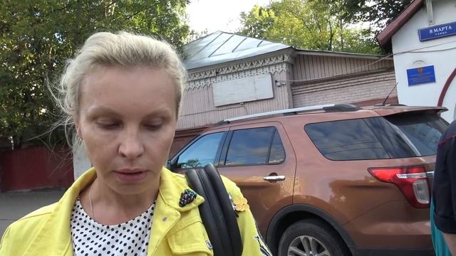 Горячие девушки дарят подарки на 8-е марта. Москва. смотреть онлайн