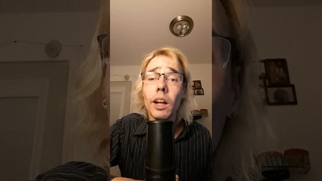 where did the feelings go in dedication of Selena quintanilla cover song by Gary Webb Jr смотреть онлайн