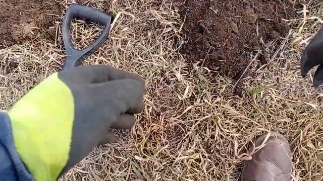 Сибирский раскоп, MD4030, круги на полях и мега железяка!