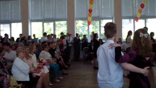 Татьяна Махрова "Когда уйдем со школьного двора" смотреть онлайн