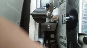 Бензиновый опрыскиватель Чемпион, Как отрегулировать обороты холостого хода если не регулируются.