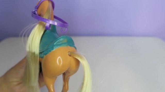 Игровой набор с аксессуарами "Сделай лошадке прическу" от ИГРОЛЕНД | Обзор дешевых игрушек смотреть онлайн