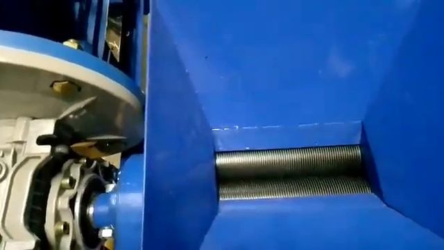 Табакорезка новая СДИРС135/40/1 на мех.приводе. смотреть онлайн