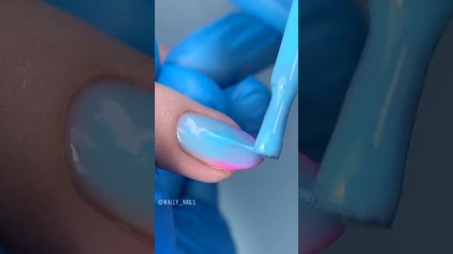 Сделали вместо однотонных? #shorts #nails #nailart #маникюр #ногти #маникюр смотреть онлайн