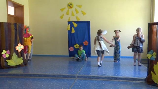 Спектакль "Попугай, Мартышка, Слонёнок, Удав" смотреть онлайн