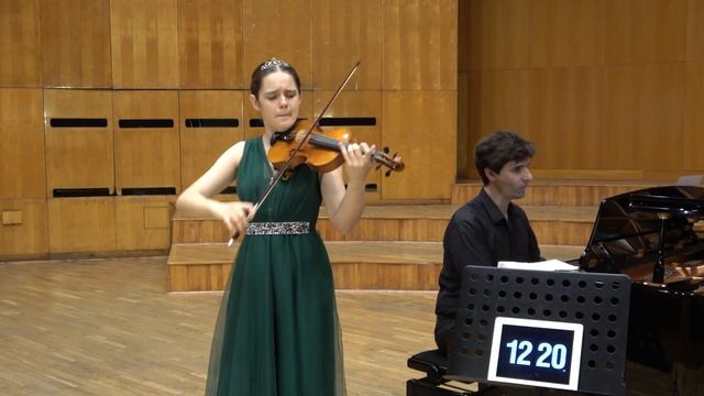 Lois Muntean - W.A.Mozart Violin Concerto no. 4 in D major смотреть онлайн