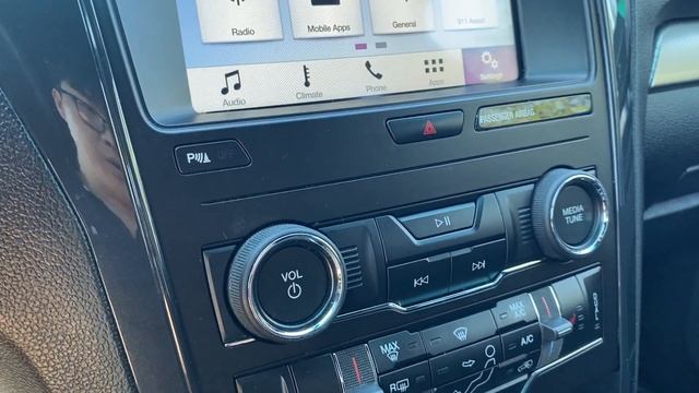2018 Ford Explorer XLT Review - Park Mazda смотреть онлайн